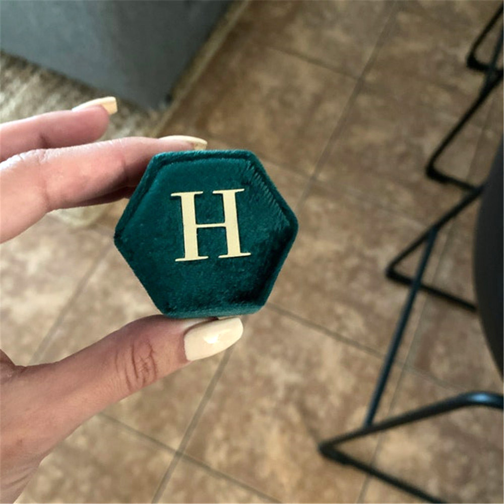 Xanh Lục Giác Nhung Hộp Nhẫn T - đánh giá và giá Monogram Custom Case