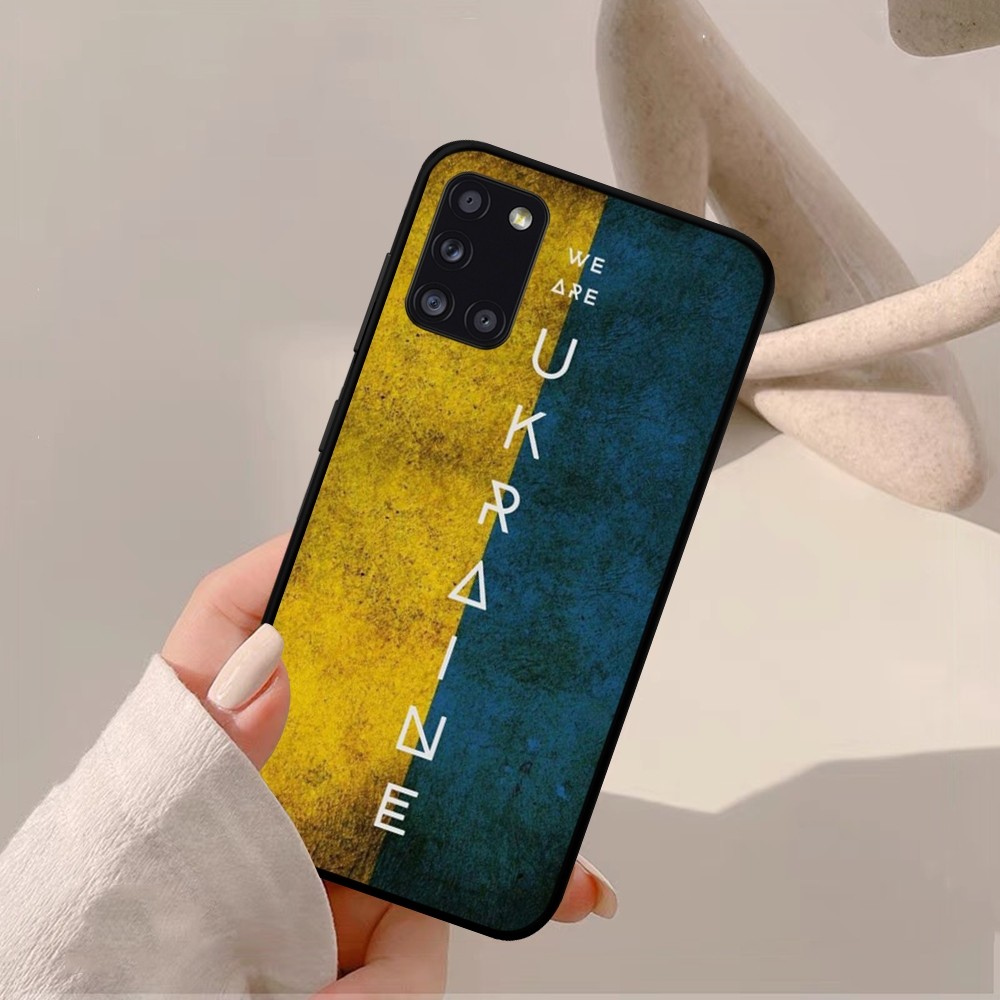 Ukraine Flag Ukrainian girl Ph - đánh giá và giá Phone Cases Rimowa