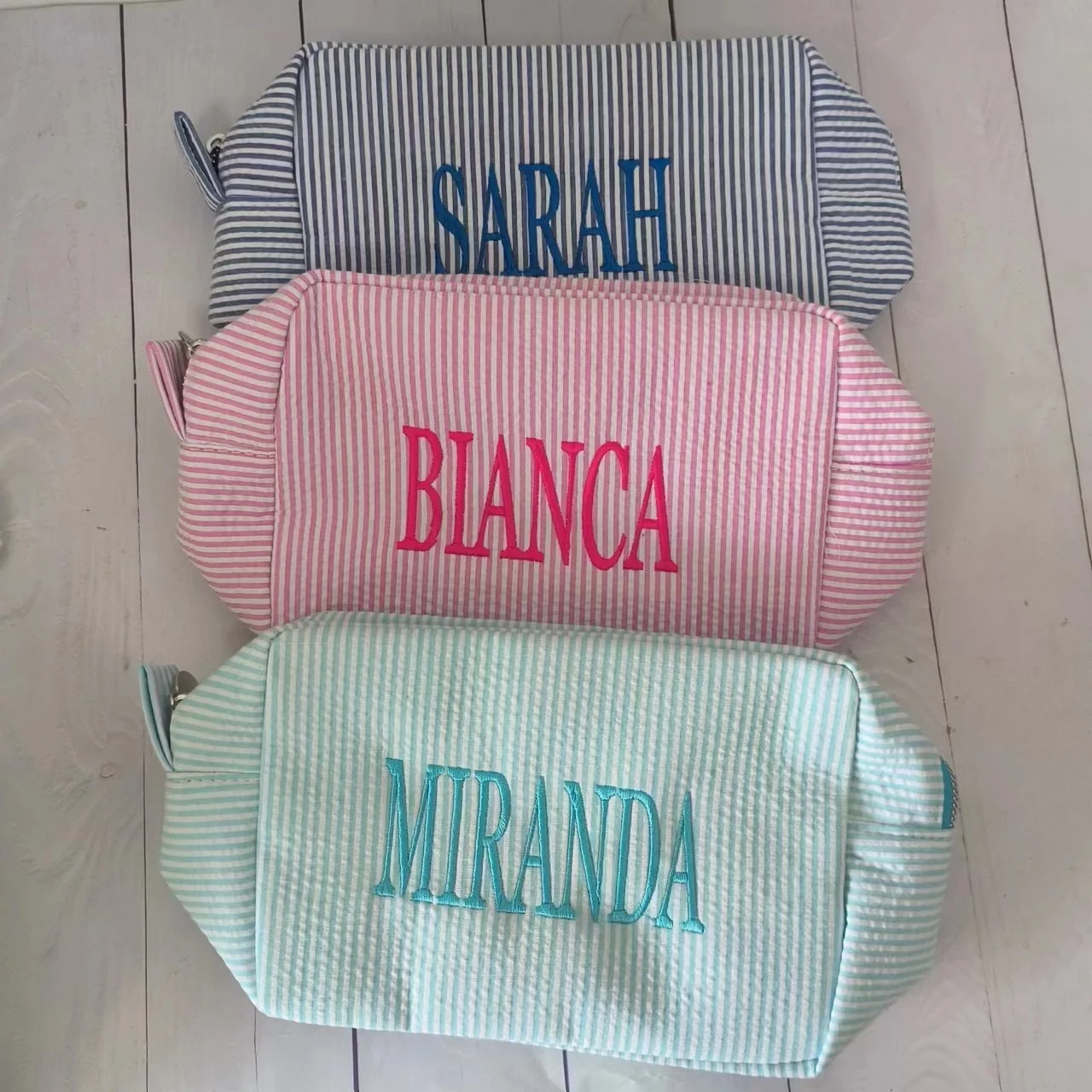 Custom Name Monogrammed Toilet - đánh giá và giá Monogram Custom Case